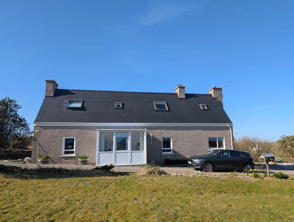 Property photo 2 of 30