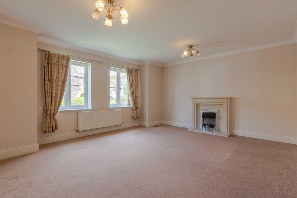Property photo 2 of 14 Picture No. 09