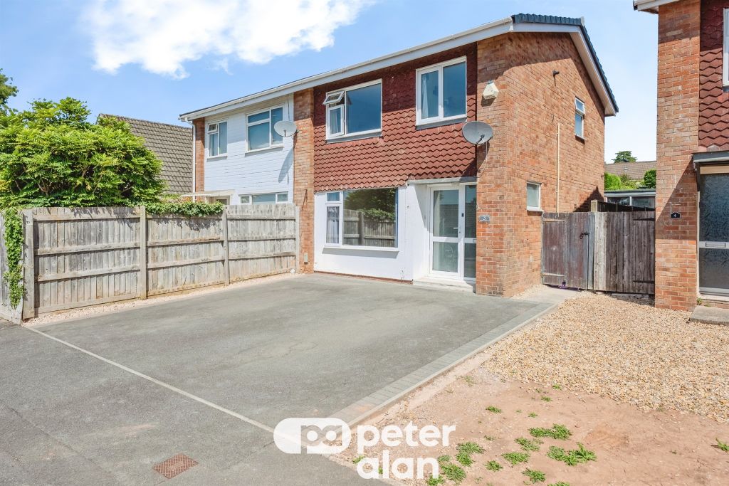 Property photo 1 of 28