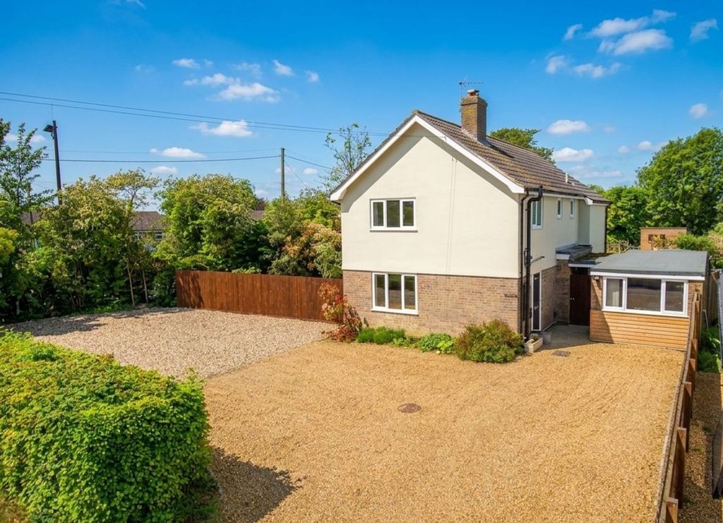 Property photo 1 of 40