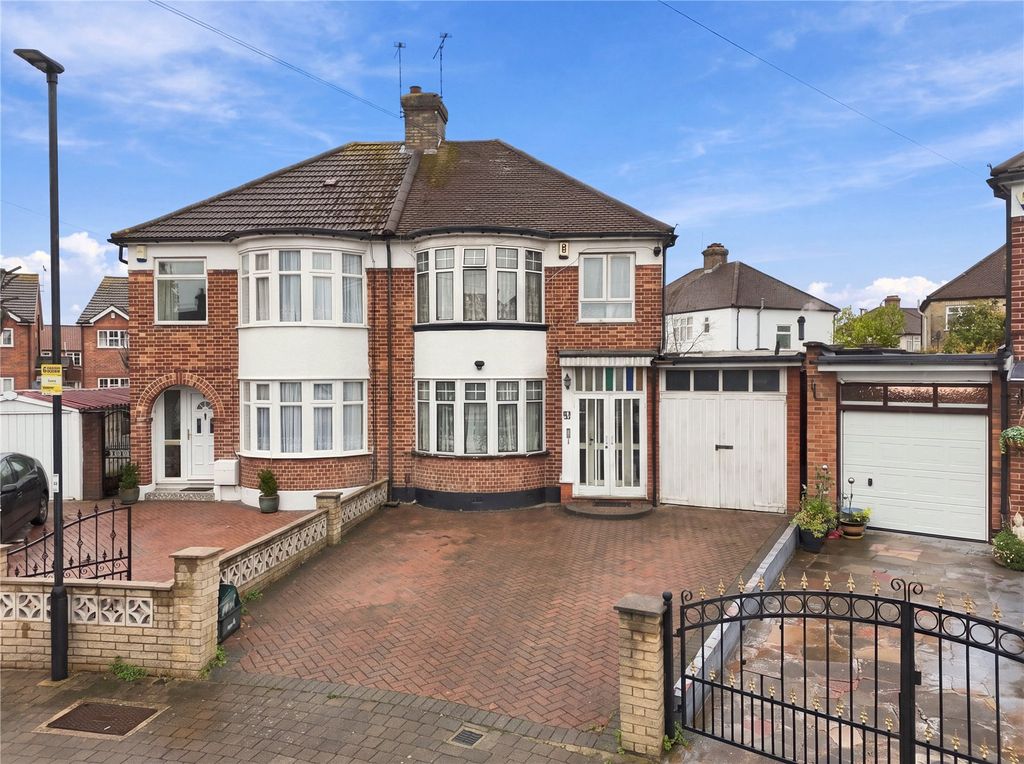 Property photo 1 of 33 Picture No. 02