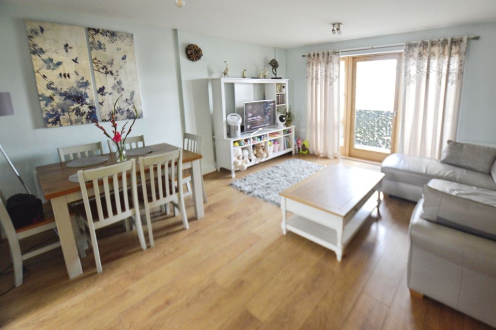Property photo 2 of 18 Pbox-Img.Jpg