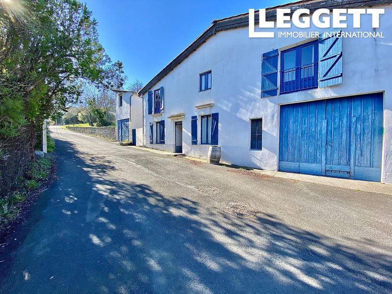 Property photo 1 of 10