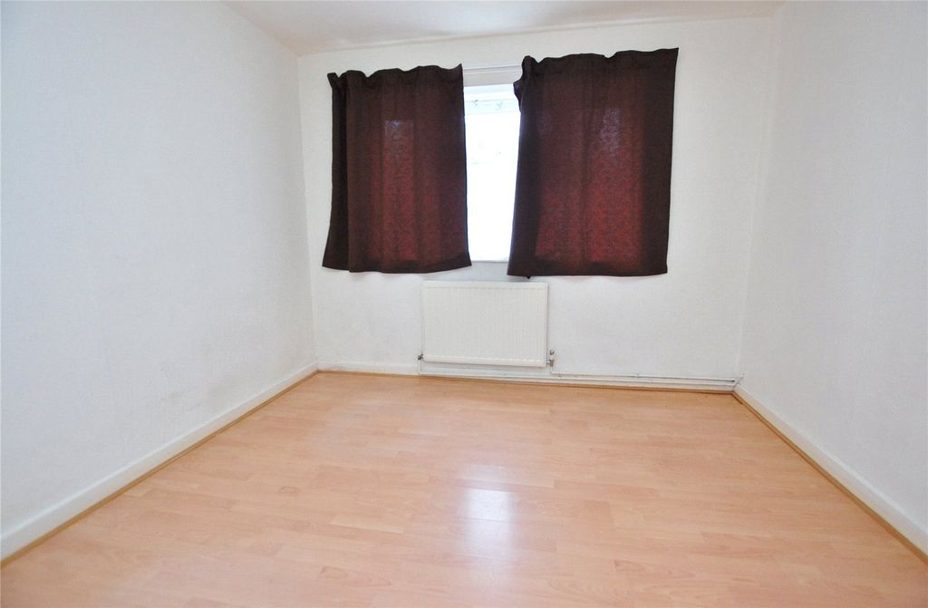 Property photo 2 of 7 Picture No. 02