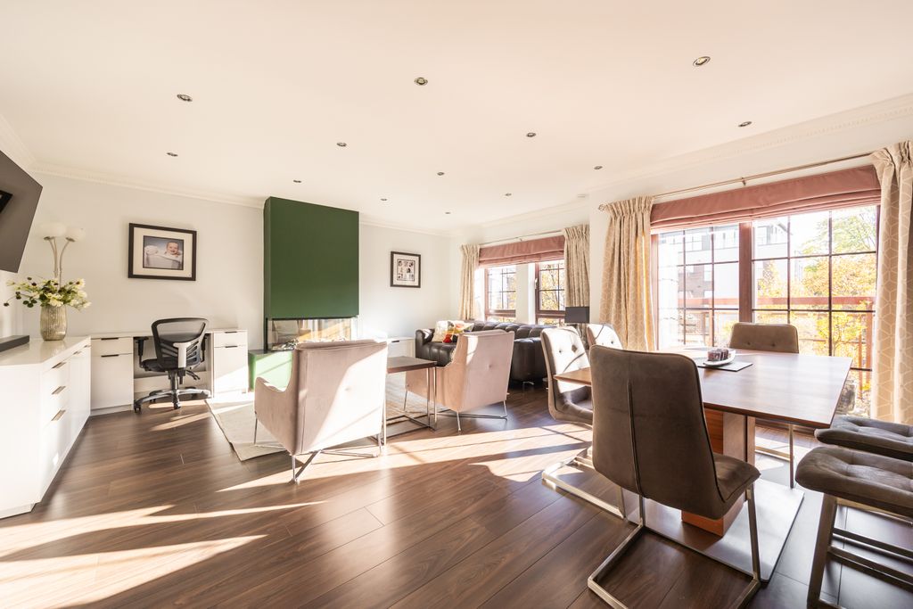 Property photo 2 of 23 Property Image 2