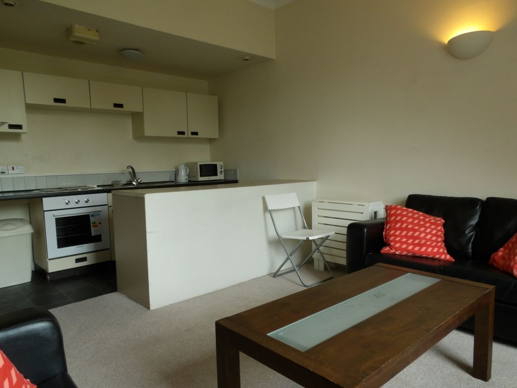 Property photo 3 of 8