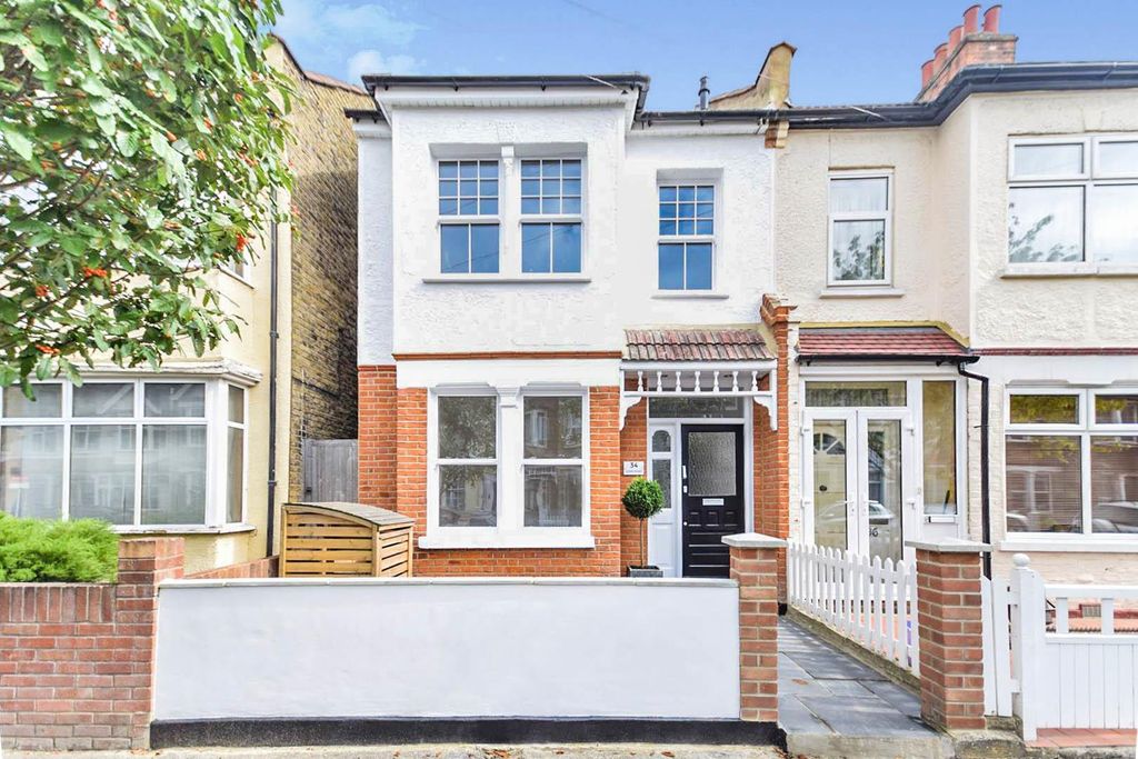 Property photo 1 of 11 Ext 2.Jpg