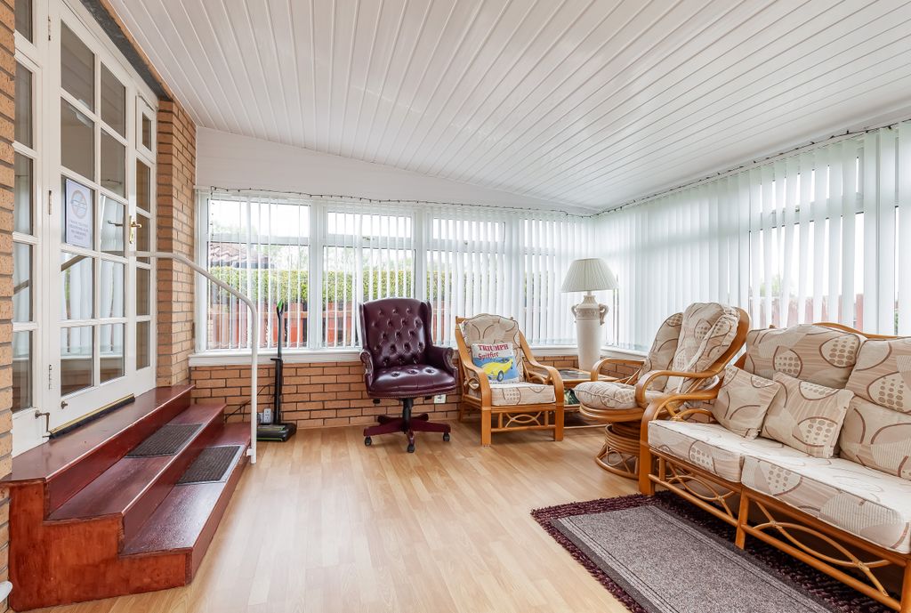 Additional image 5 of 3 bed detached bungalow for sale9 Cameron Knowe, Philpstoun, Linlithgow EH49