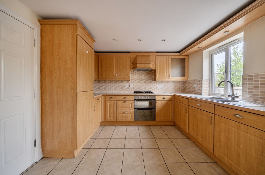 Property photo 3 of 18 1524471 (9).Jpg