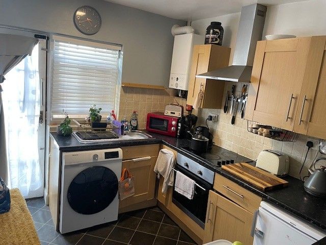 Property photo 2 of 6