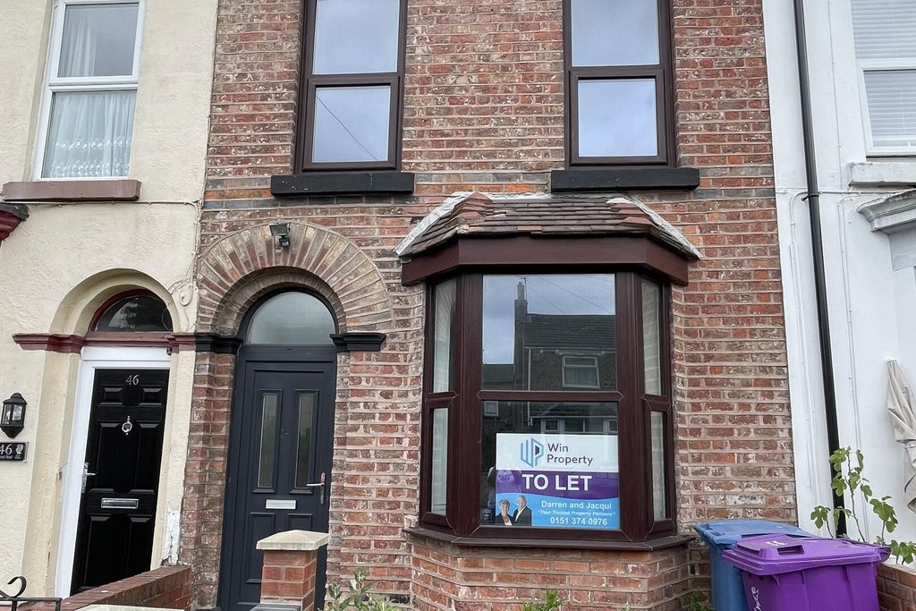 Property photo 1 of 10 Front (Exterior)