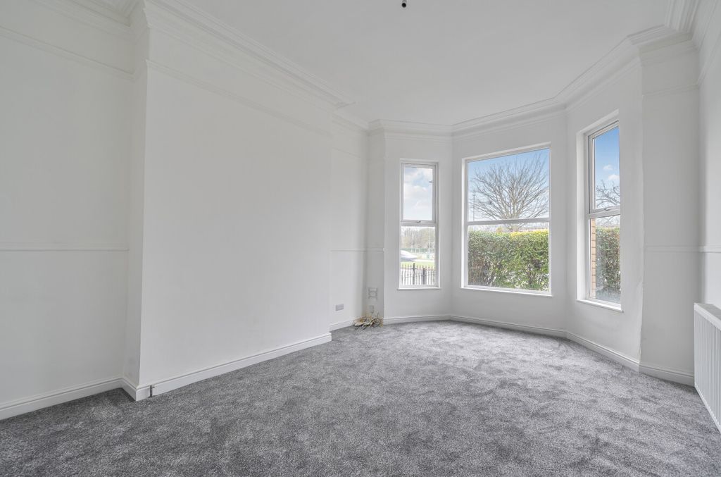 Property photo 3 of 19 1419419-9-699c6ce...