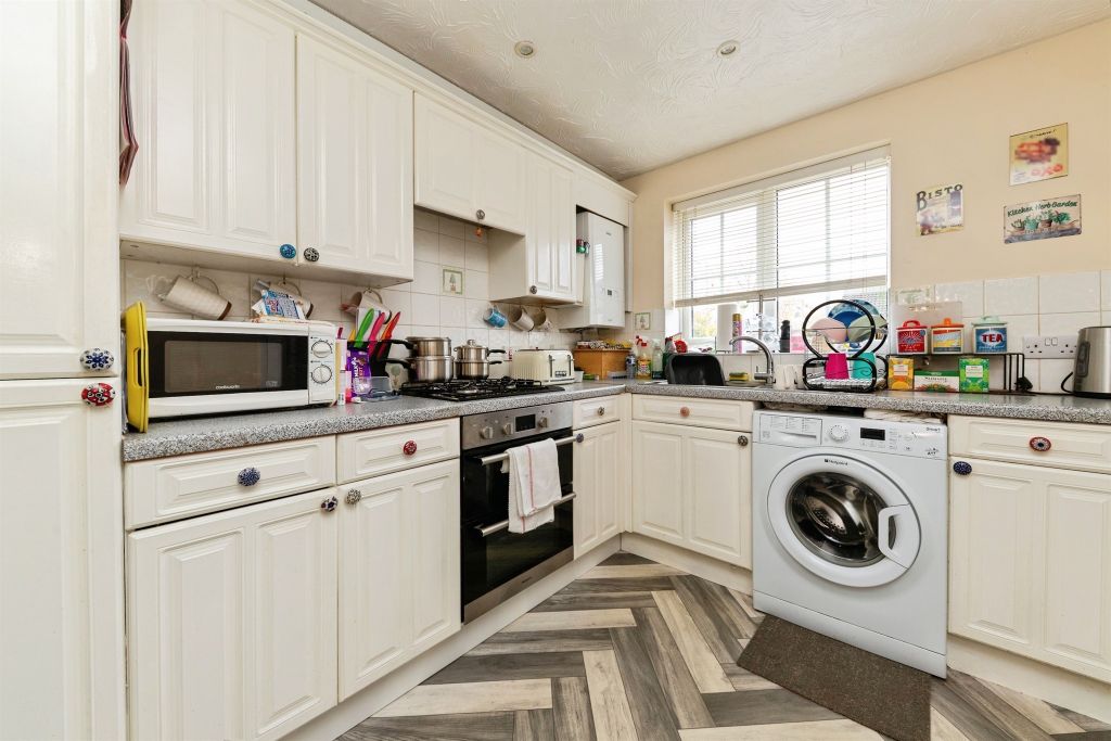 Property photo 2 of 15