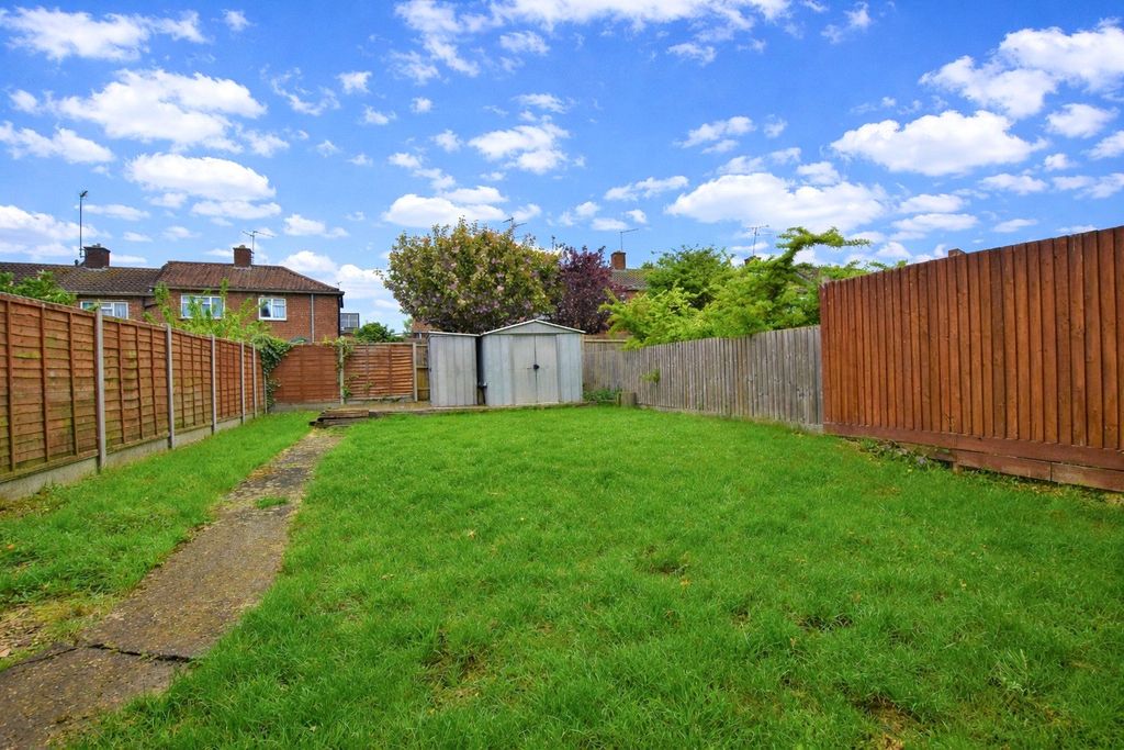 Property photo 2 of 7 Picture No. 23