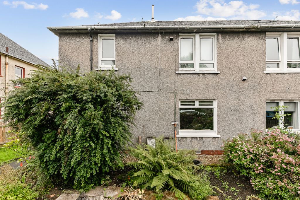 Property photo 1 of 25 Picture No. 07