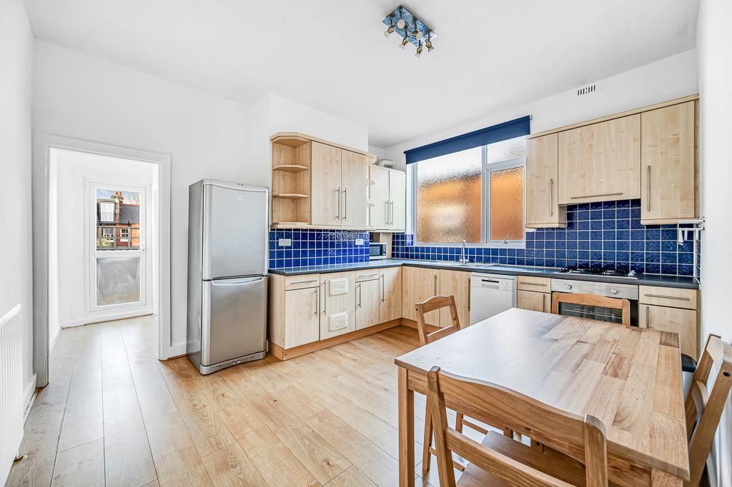 Property photo 3 of 11 Photo 3