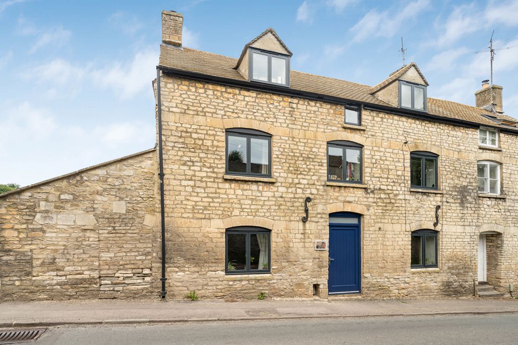 Property photo 1 of 19 36_82331