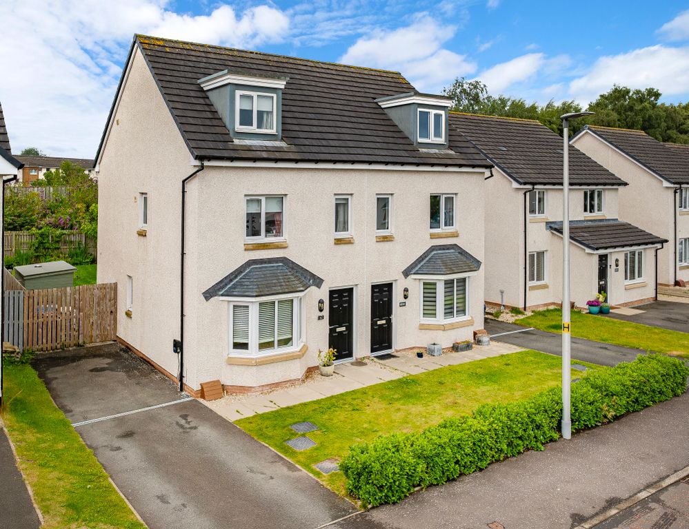 Property photo 1 of 57