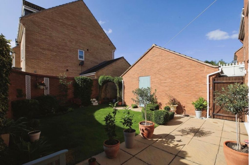 Property photo 2 of 19 Img_7463