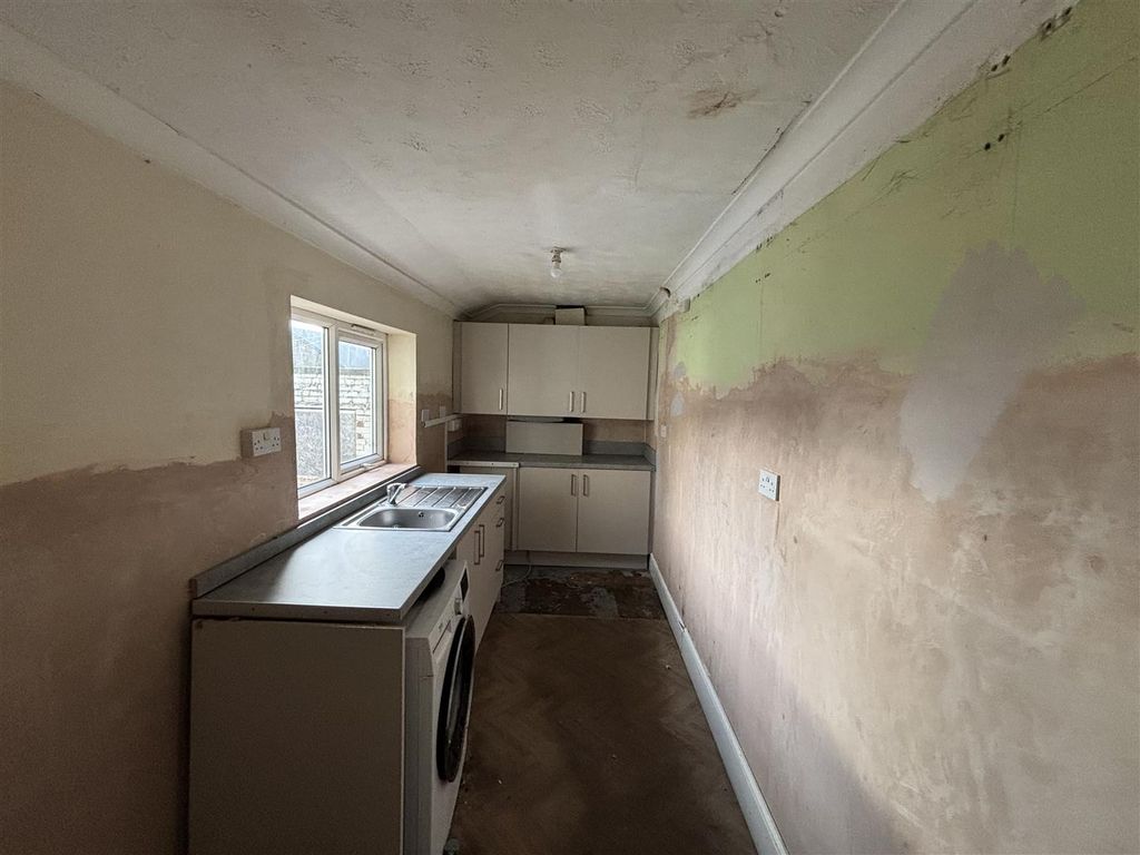 Property photo 3 of 16 Img_1619.Jpeg