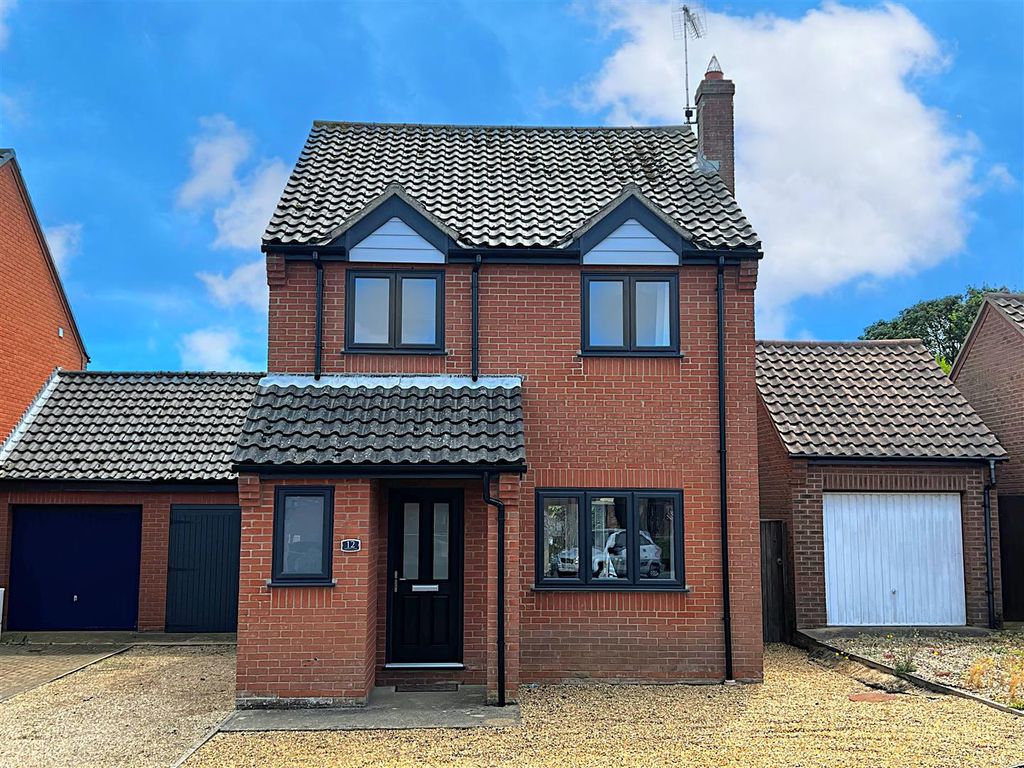 Property photo 1 of 15 1