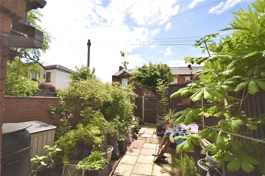 Property photo 2 of 9 Picture No. 08