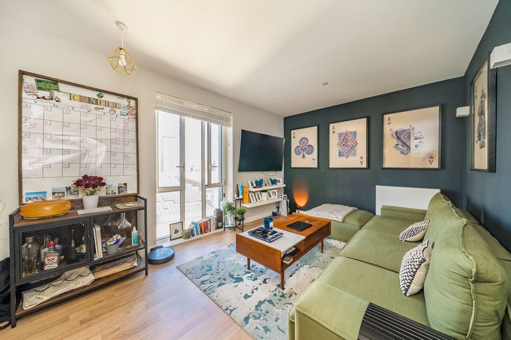 Property photo 2 of 4