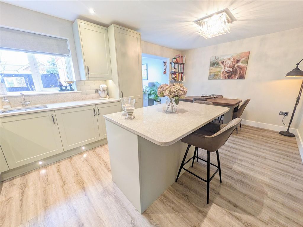 Property photo 3 of 20 15-Pxl_20260227_122711169.Jpg