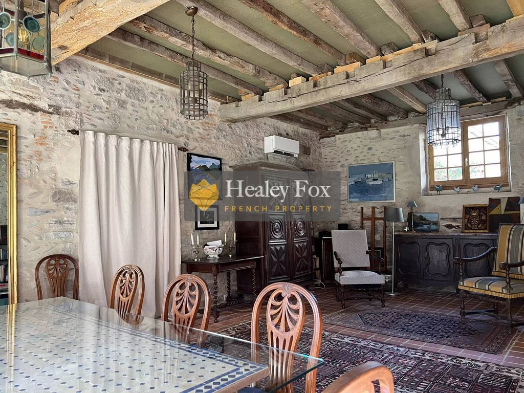 Property photo 3 of 25