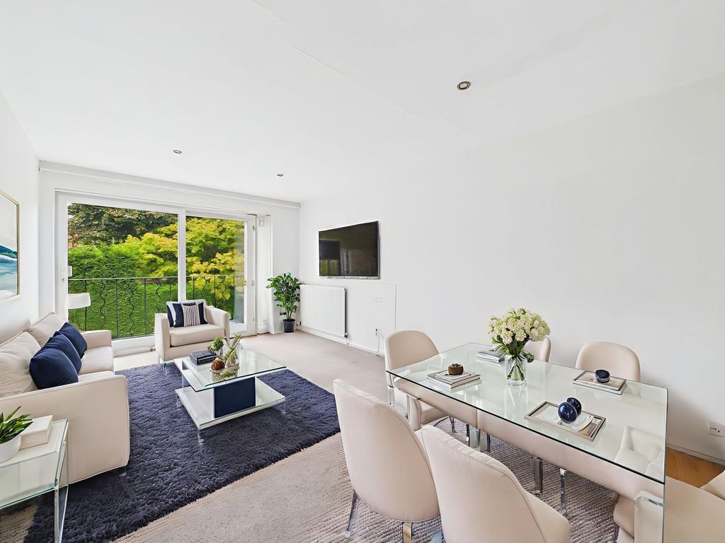 Property photo 2 of 17 Lounge/Dining Room (Virtually Furnished)