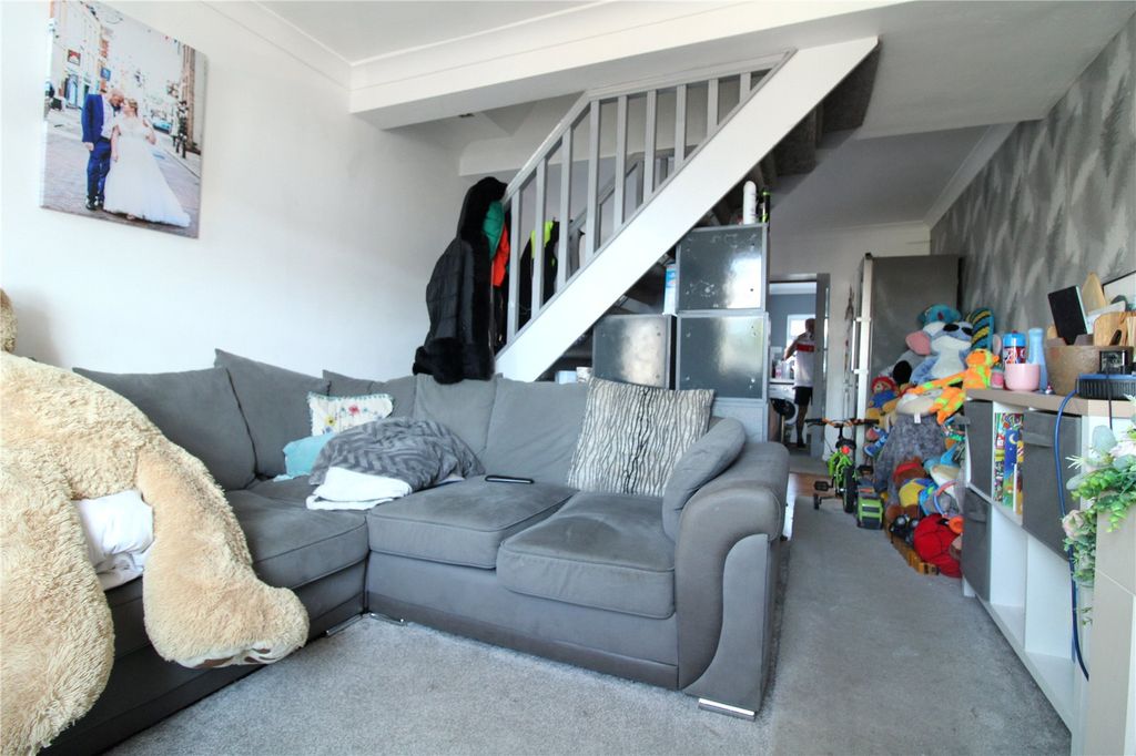 Property photo 2 of 11 Picture No. 77