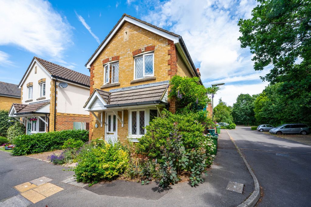 Property photo 1 of 13