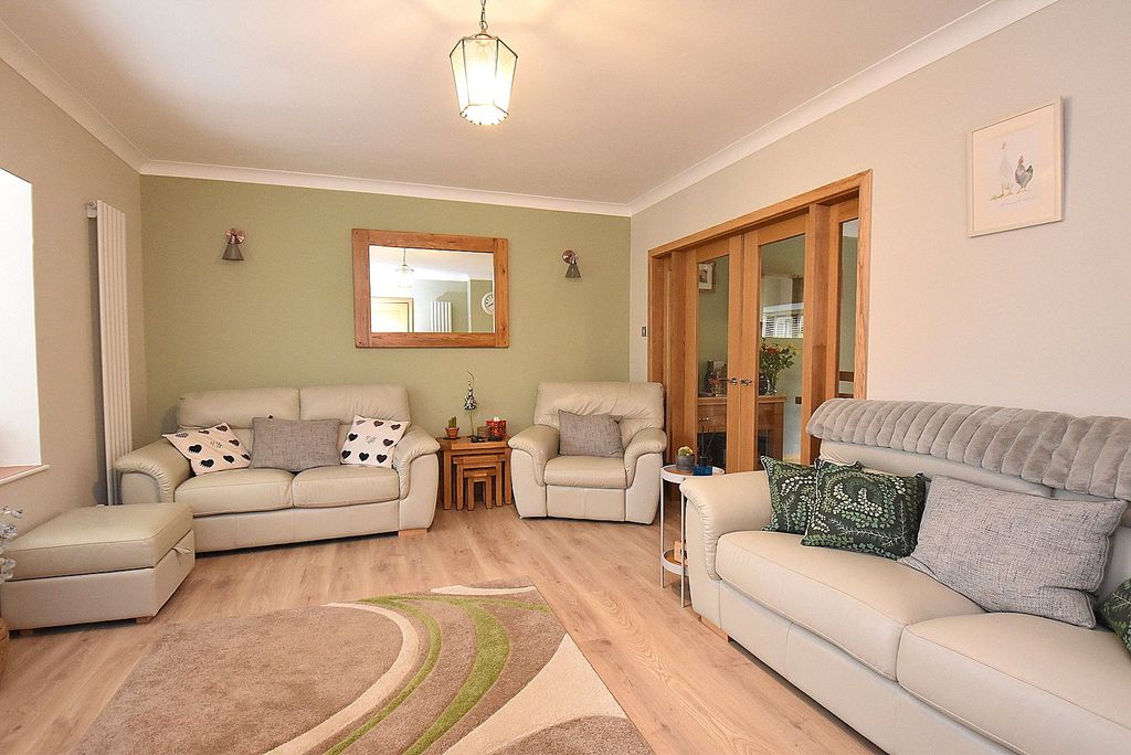 Property photo 3 of 15 Picture No. 04