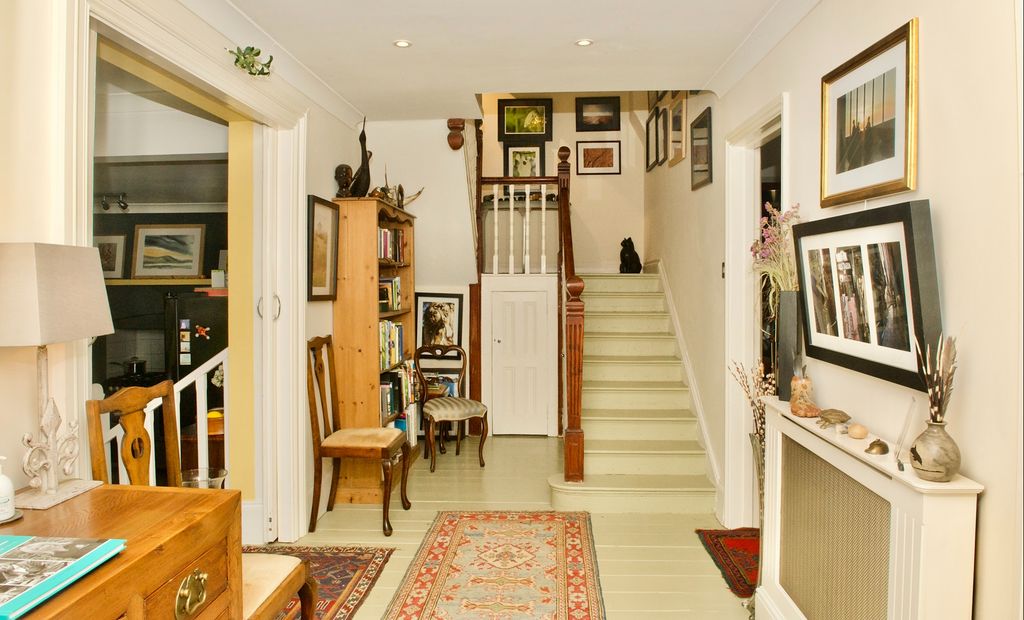 Property photo 2 of 29 Photo 14