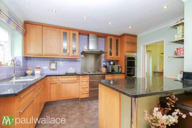 Property photo 2 of 19 Kitchen / Diner