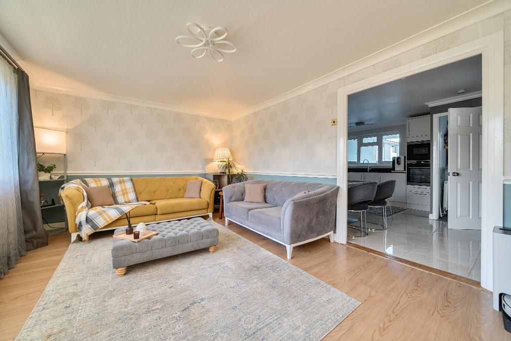 Property photo 2 of 15 Photo 2