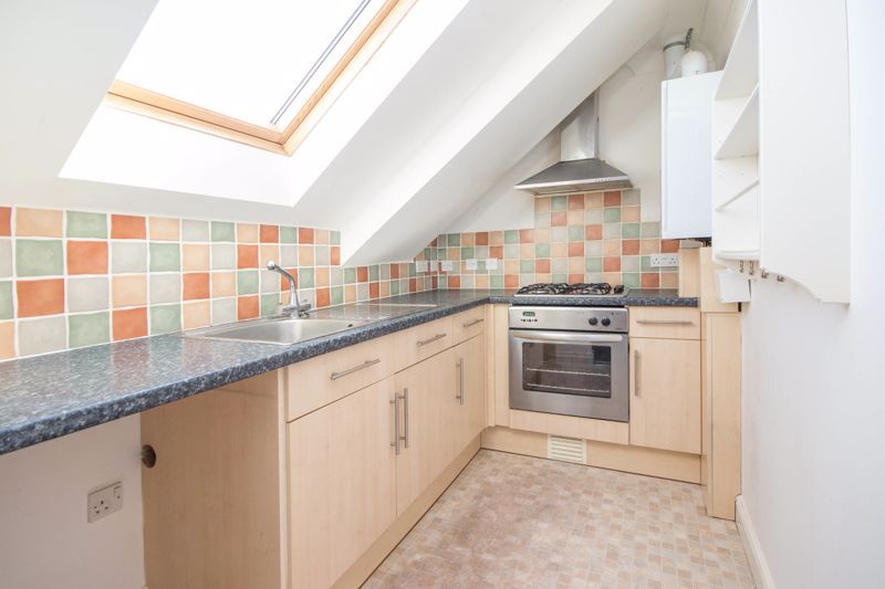 Property photo 3 of 7 Kitchen