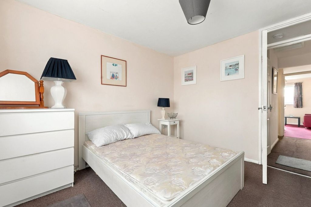 Property photo 3 of 12 Picture No. 05