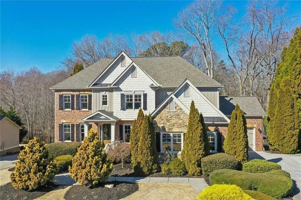 Property photo 1 of 31