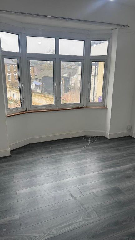 Property photo 1 of 12 Photo 1