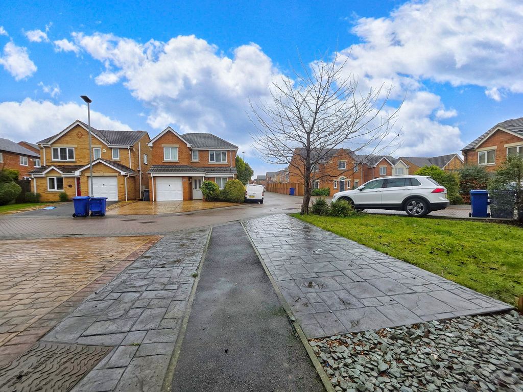 Property photo 3 of 20