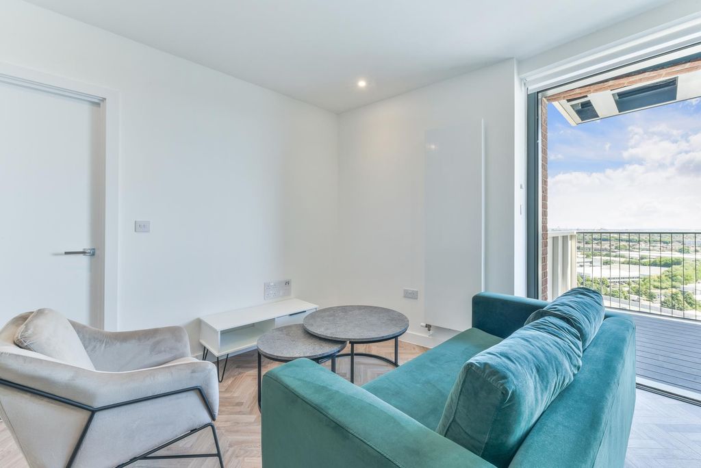 Property photo 2 of 9