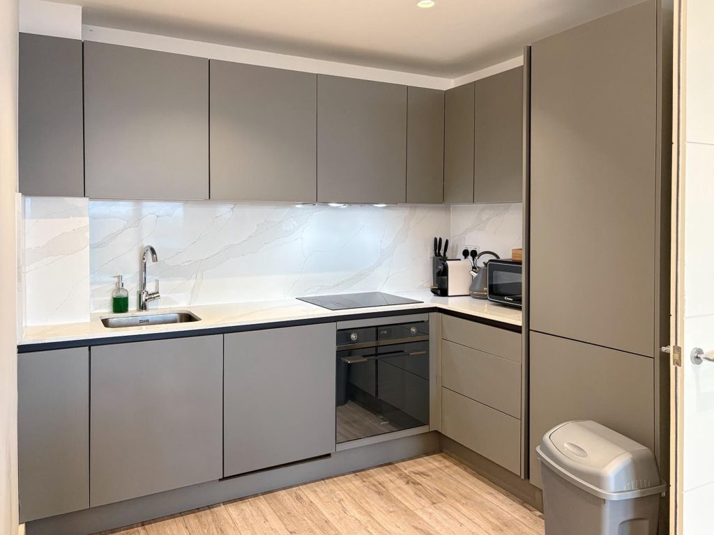 Property photo 2 of 23 Kitchen