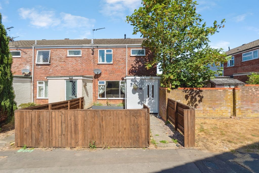 Property photo 1 of 18