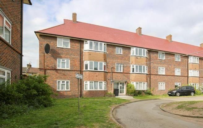 Property photo 1 of 6