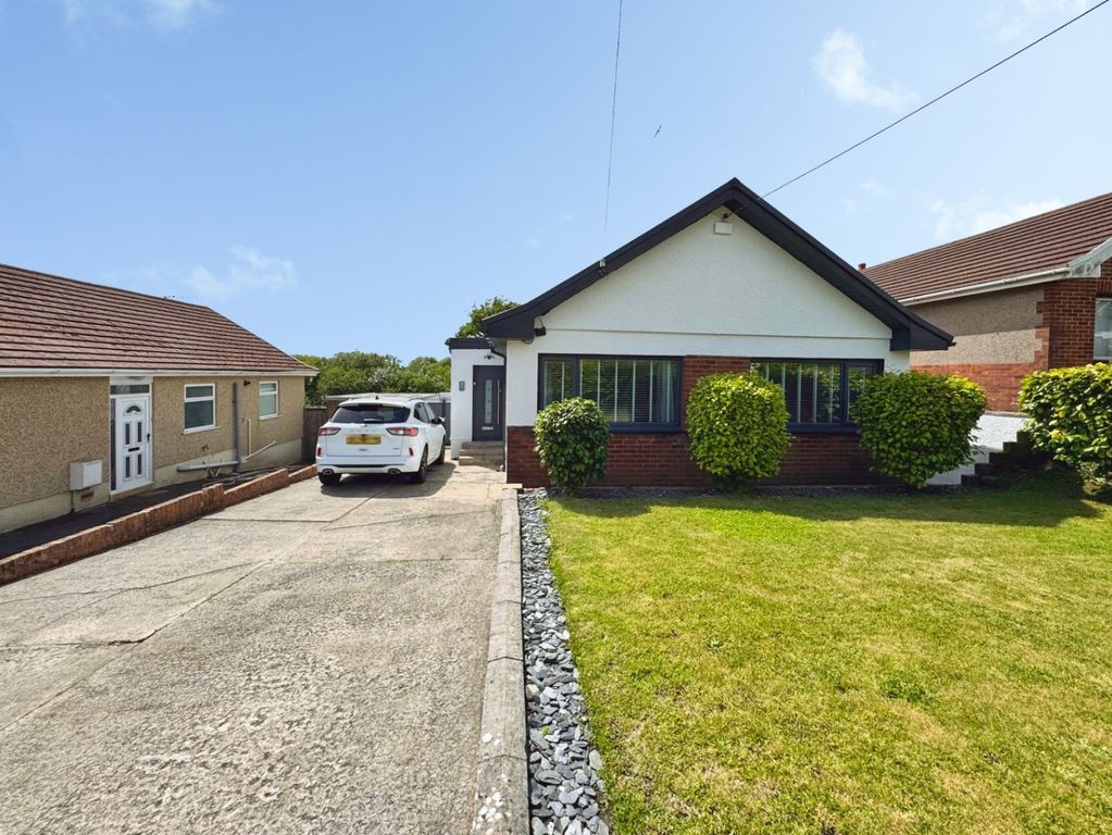 Property photo 1 of 40 5074920