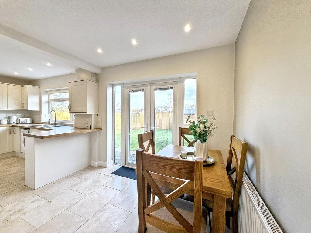 Property photo 3 of 36 48088510