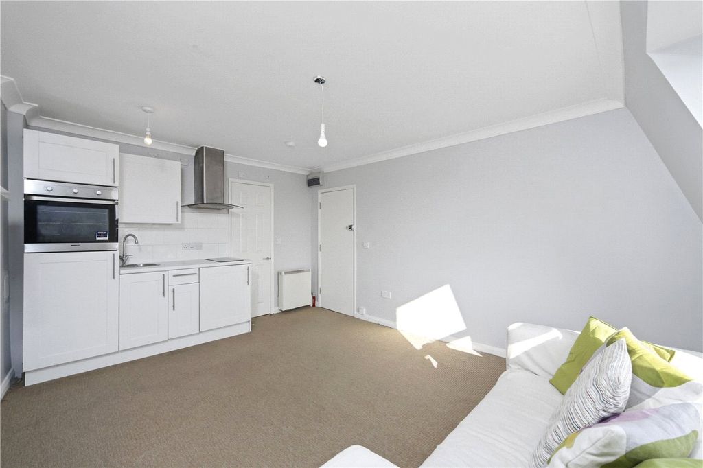Property photo 2 of 6 Picture No. 03