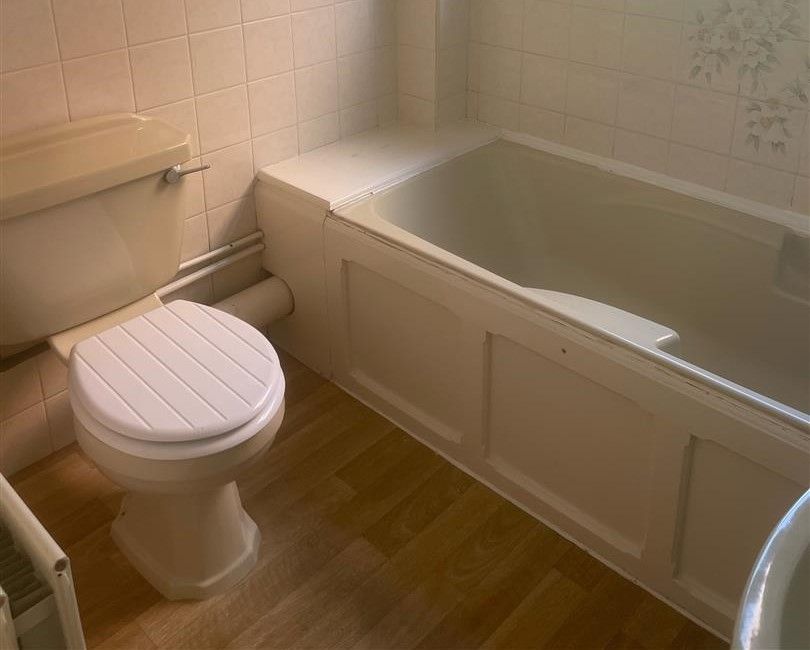 Property photo 3 of 10