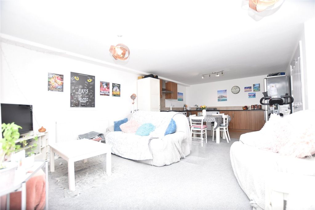 Property photo 1 of 13 Picture No. 08